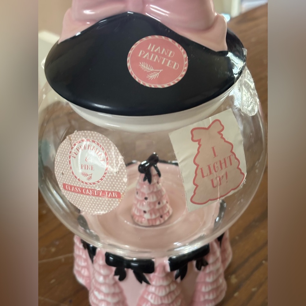 🎀 Peppermint & Pine Light Up Pink Bow Candy Jar - Picture 4 of 4